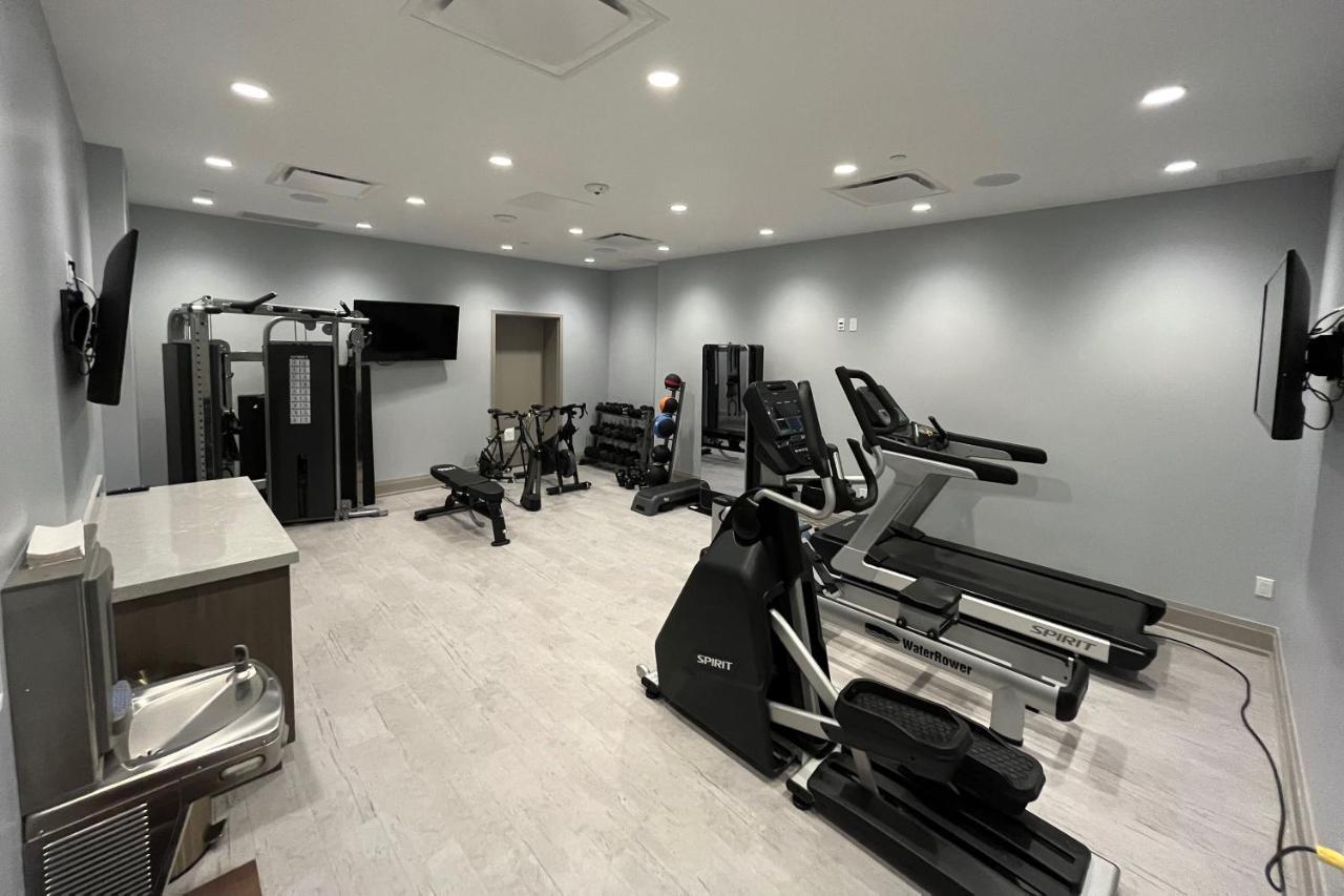 124 On Queen Hotel & Spa Niagara-on-the-Lake Kültér fotó The gym at the 2019 World Championships